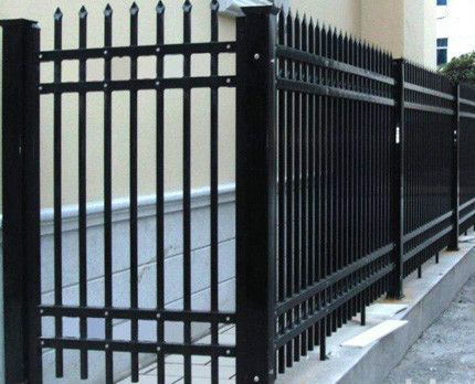 Powder-Coating-for-Fences